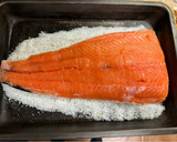 Foto del paso 2 de la receta: Salmón marinado