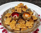 साखरेची तिळ वडी (til vadi recipe in marathi) रेसिपी स्टेप 4 फोटो