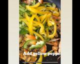 A picture of step 10 of Sinasir and chicken stir fry.