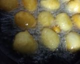 A picture of step 6 of Dahi Bhalle Dahi Wada.