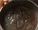 A picture of step 4 of Oreo biscuit Cake.