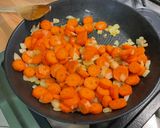 Une image de l'étape 8 de Carottes au cumin et persil.