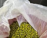 Foto langkah ke 1 dari resep Bubur jagung kacang hijau.