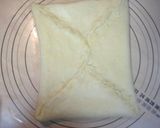 A picture of step 5 of Vanilla Milk Rolls Using a Creamy Insert Sheet.