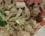 A picture of step 9 of Chicken, Vegetables & Noodles.