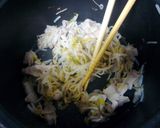 A picture of step 2 of Quick, Easy, Rich and Tasty Pork Belly Curry Soup.