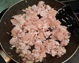 Foto langkah ke 3 dari resep Chicken Pad Kra Pao (THAILAND).