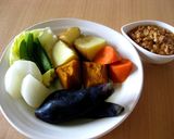 A picture of step 10 of Warm Vegetables with Oyster Flavored Meat Miso.