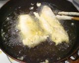 A picture of step 7 of Fish and Chips made with Rice Flour.