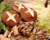 A picture of step 2 of Our Family's Kansai-style Sukiyaki.