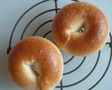 A picture of step 16 of Soft Bagels.