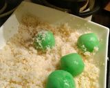 Foto langkah ke 2 dari resep Klepon.
