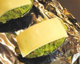 A picture of step 4 of Avocado and Shrimp au Gratin.