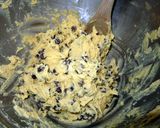 A picture of step 5 of Blue Ribbon Chocolate Chip Cookies.