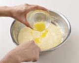 A picture of step 8 of Buttery Love Xmas Shortcake.