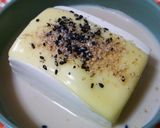 A picture of step 3 of Warm Tofu with Soy Milk and Melting Cheese.