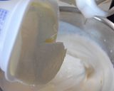 A picture of step 2 of Easy Frozen Yogurt with Lychee Liqueur.