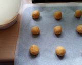 A picture of step 4 of Vickys Custard Creams / Yo-Yos / Melting Moments GF DF EF SF NF.