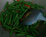 Foto langkah ke 8 dari resep Tumis kacang panjang pedas manis.