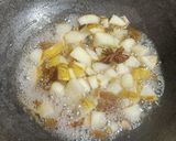 A picture of step 3 of Pear Chutney.