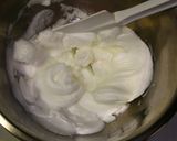 A picture of step 5 of Coffee and Milk Mousse.
