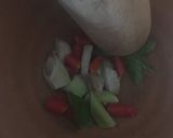 รูปขั้นตอนการทำที่ 1 ของ ไก่นึ่งสมุนไพร