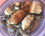 Foto del paso 6 de la receta Medallón de solomillo de pavo con champiñón al ajillo