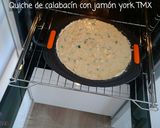 Foto del paso 8 de la receta: Quiche de Calabacín con Solomillo de Pollo TMX