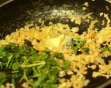 A picture of step 3 of Prawns Citrus -Party on a plate.
