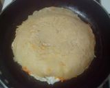 A picture of step 5 of Okonomiyaki - Hiroshima style.