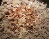 A picture of step 1 of Baked spaghetti lasagna.
