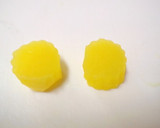 A picture of step 1 of Easy Dandelions with Sesame-flavored Takuan Pickles.