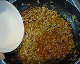 A picture of step 5 of Sweet and Salty Pork Udon Noodles.