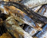 Foto langkah ke 3 dari resep Ikan Asin Tamban Tumis Cabe Ijo.