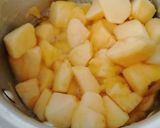A picture of step 3 of Apple mousse.