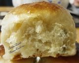 A picture of step 4 of 🍞Garlic Dinner Rolls🍞 serve with🍲Hot & Sour Soup🍲.