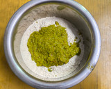 கோதுமை கார ரொட்டி ரெசிபி ஸ்டேப் 2 புகைப்படம்