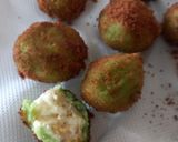 A picture of step 6 of Yummy Corn Palak Paneer Balls.