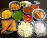 A picture of step 1 of Samosa Bhel.