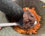 Nam phrik kra pi (น้ำพริกกระปิ) recipe step 2 photo
