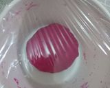 Foto langkah ke 5 dari resep Donat buah naga.
