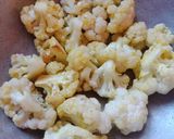 A picture of step 1 of Bangladeshi Style Cauliflower Korma.