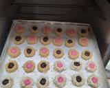 Cara Membuat Peanuts Choco Thumbprint Cookies 6