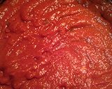 A picture of step 5 of Jalapeño red sauce.