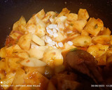 Foto del paso 6 de la receta: Calamar estofado con pasta de curry rojo