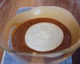 A picture of step 7 of Easy Coffee Mousse and Vanilla Mousse.
