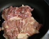 A picture of step 3 of Crispy and Crunchy Chicken with Onion & Salt Sauce.