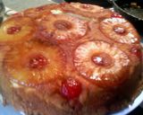 A picture of step 4 of sunshine 's skillet pineapple upside -down cake.