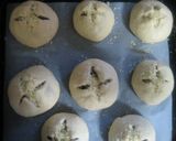 A picture of step 9 of Mushroom Gratin Bread.