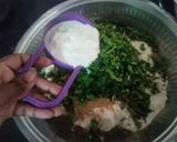 A picture of step 4 of Bajra Methi Achari Vada.
